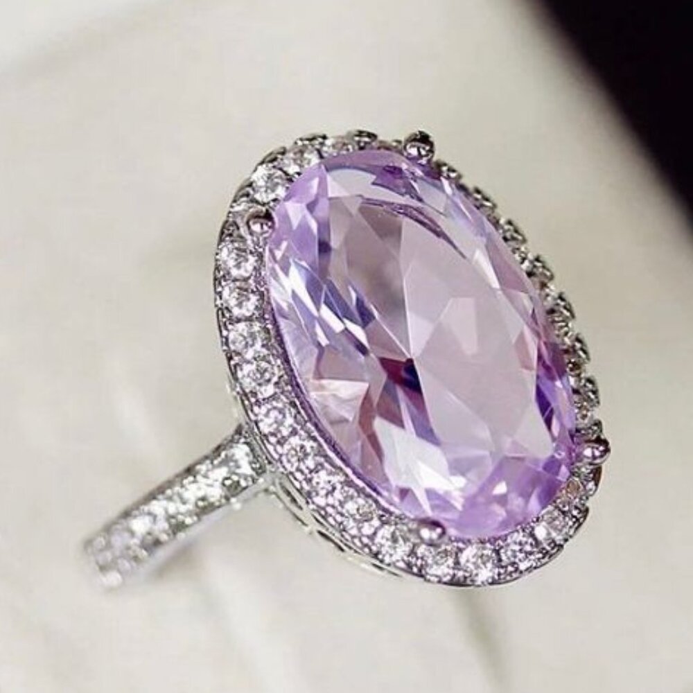 💞 925 Silver Plated Shining 4 Claws Oval Shaped CZ Ring, MARR9375